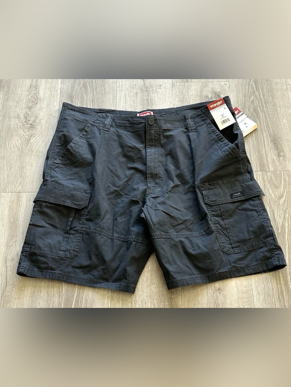 Wrangler Heritage Men's Cargo Shorts Dark Gray Size 40 Low Stretch NWT 112314952